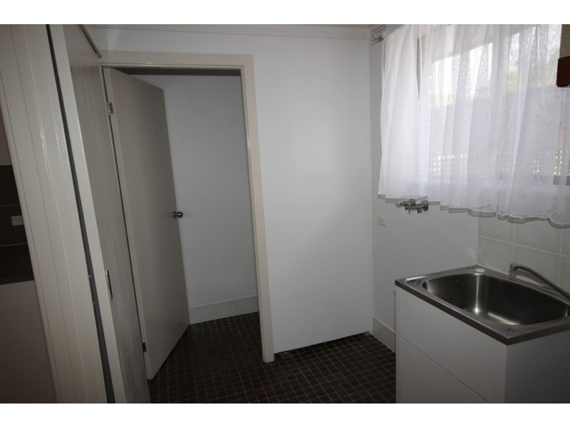 18 John Street, Tamworth NSW 2340