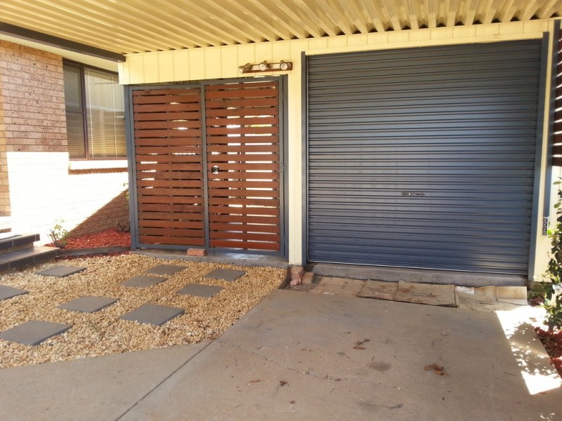 2/22 Osprey Way, Tamworth NSW 2340