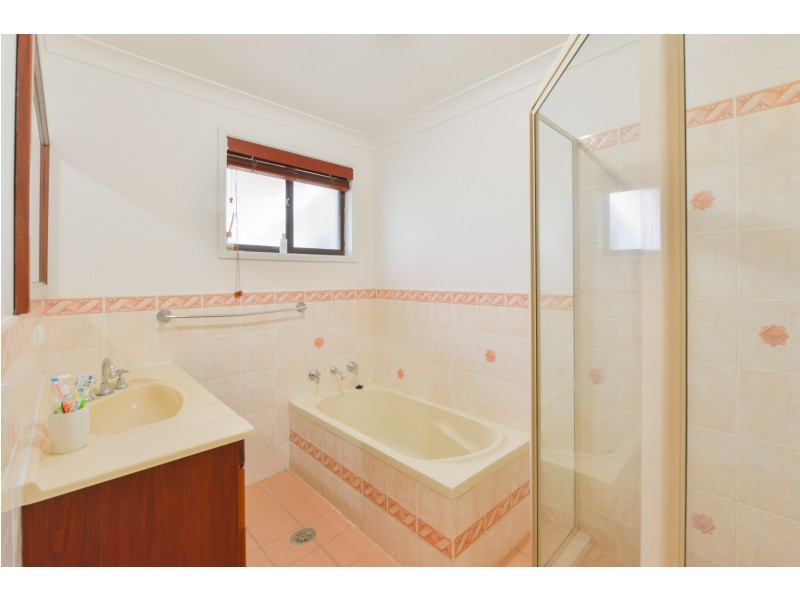 32 Evans Street, Westdale NSW 2340