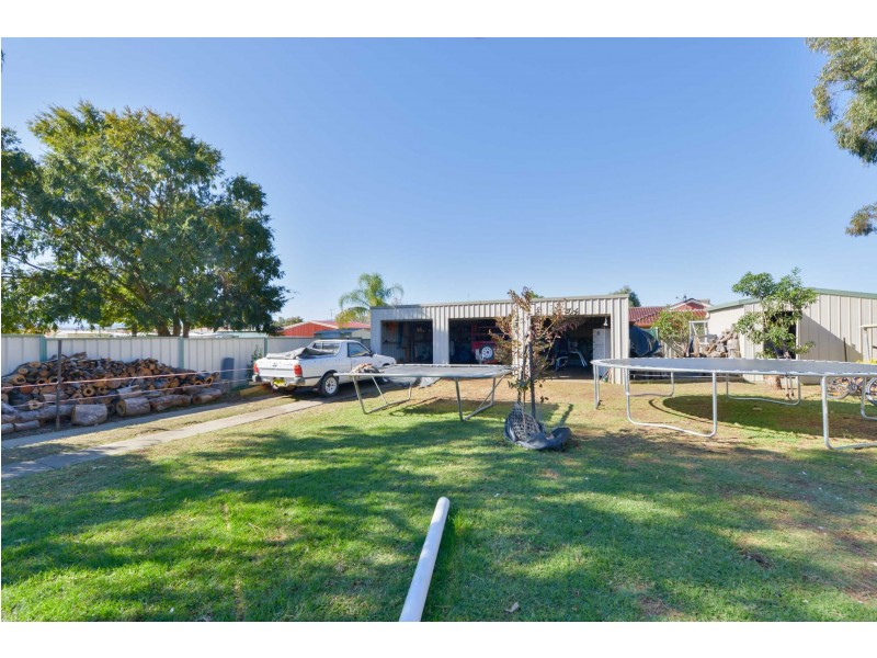 32 Evans Street, Westdale NSW 2340