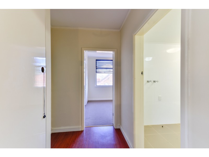 8/67 White Street, Tamworth NSW 2340