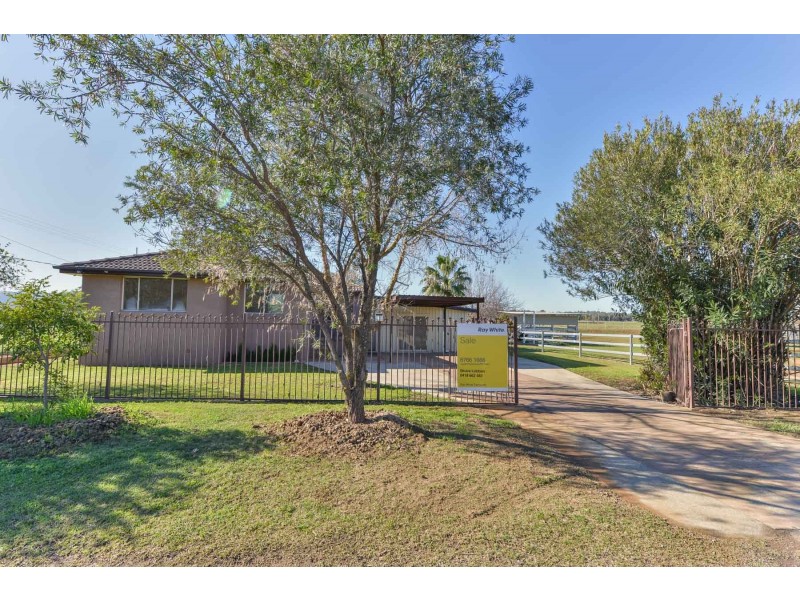 2 Flinders Street, Westdale NSW 2340