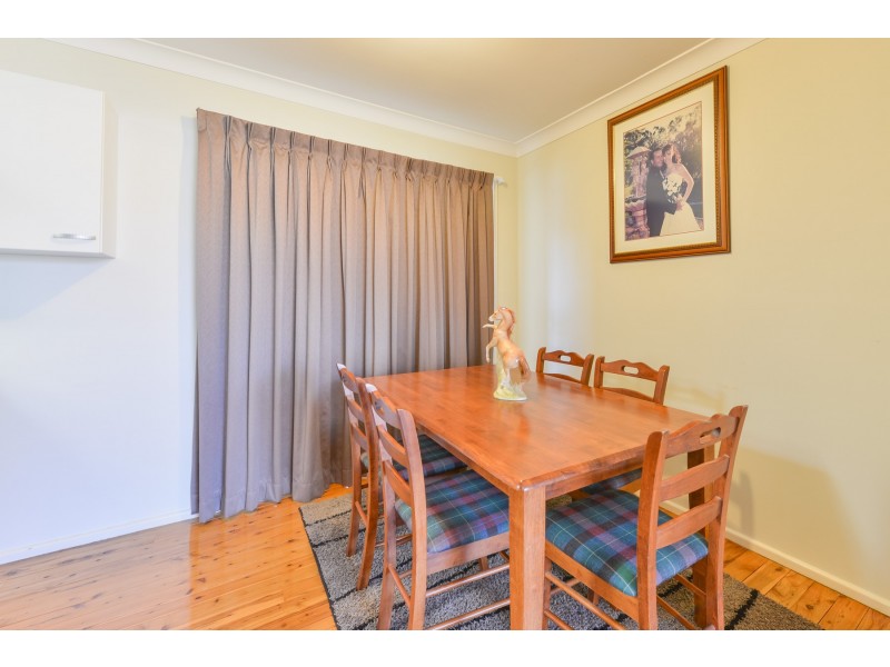 2 Flinders Street, Westdale NSW 2340