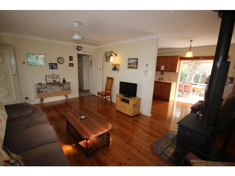 15 Coorong Street, Tamworth NSW 2340