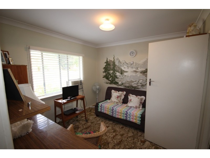 15 Coorong Street, Tamworth NSW 2340