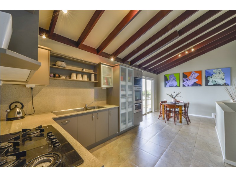 25 Woodbry Crescent, Tamworth NSW 2340