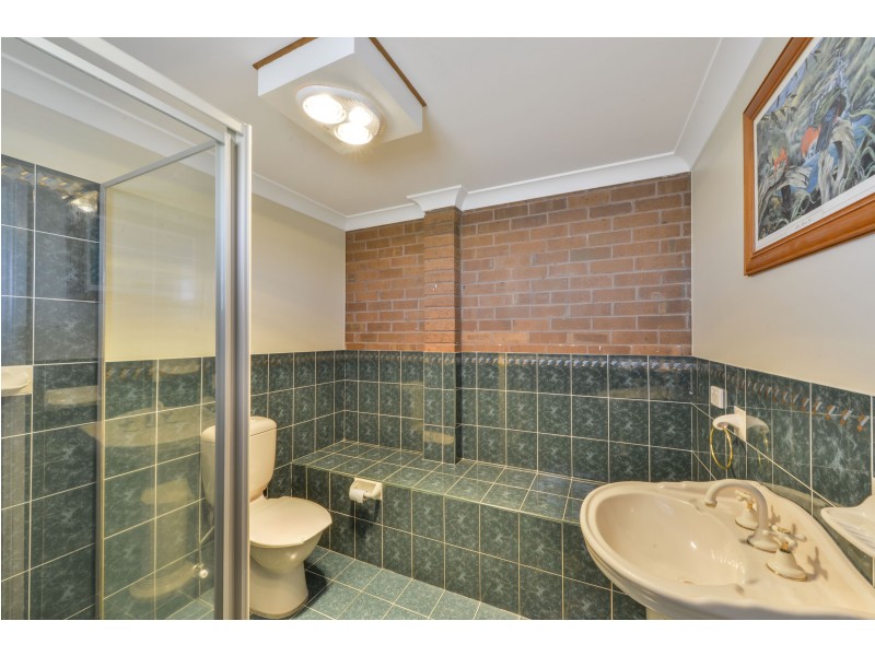 25 Woodbry Crescent, Tamworth NSW 2340