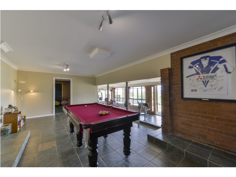25 Woodbry Crescent, Tamworth NSW 2340