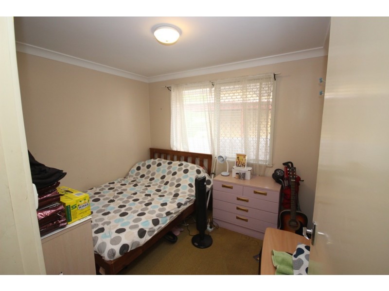 2/11 Yarmouth Parade, Tamworth NSW 2340