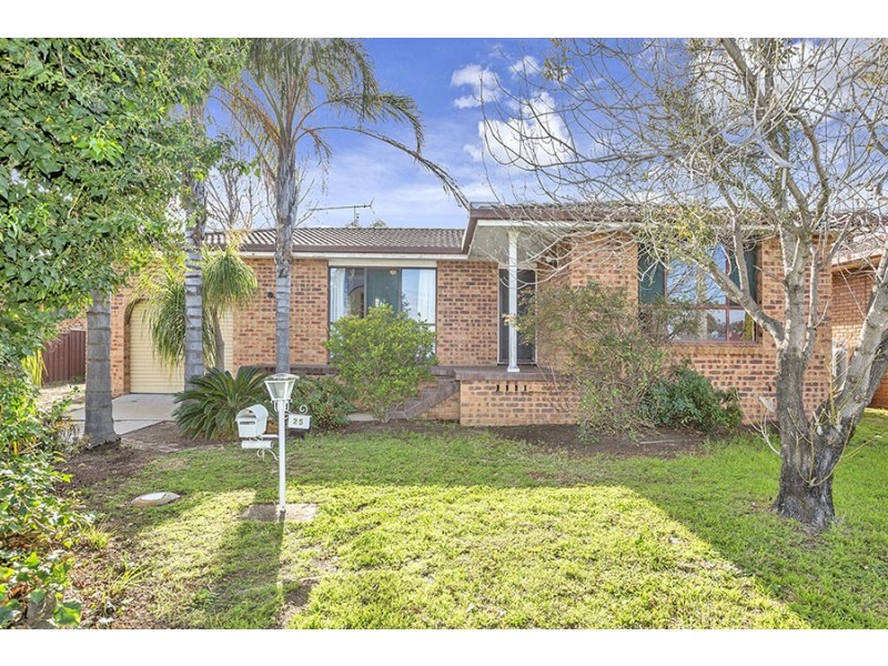 25 Fisher Road, Tamworth NSW 2340