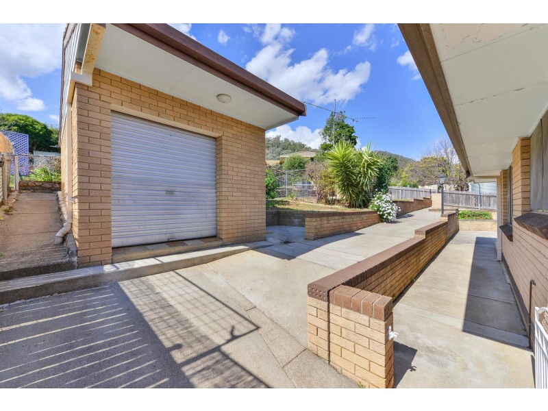 10 Burnside Avenue, Tamworth NSW 2340