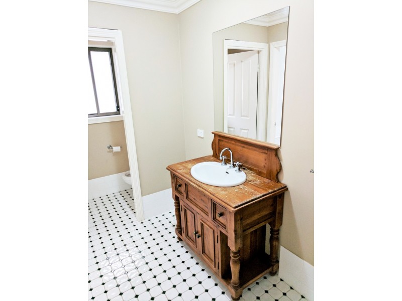 52A Piper Street, Tamworth NSW 2340