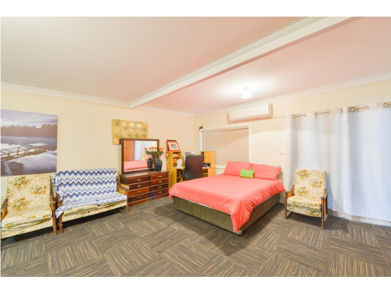 22 Arinya Street, Tamworth NSW 2340