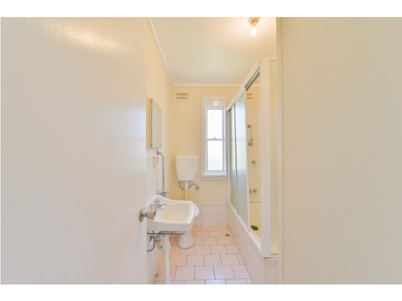 96 Susanne Street, Tamworth NSW 2340