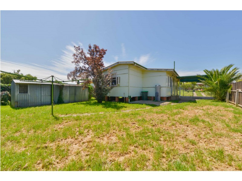 96 Susanne Street, Tamworth NSW 2340