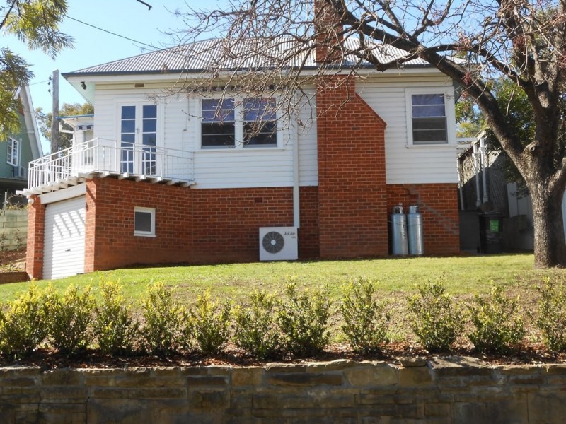 1 Neridah Avenue, Tamworth NSW 2340