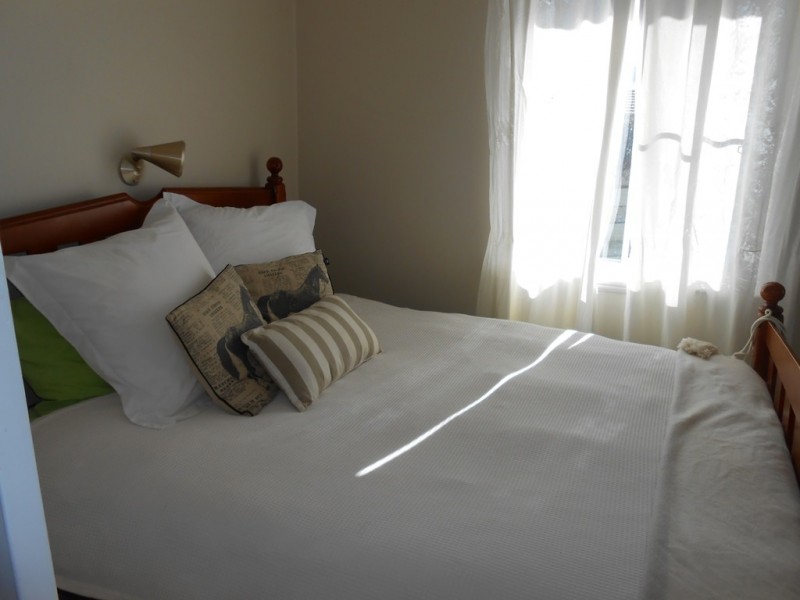 1 Neridah Avenue, Tamworth NSW 2340