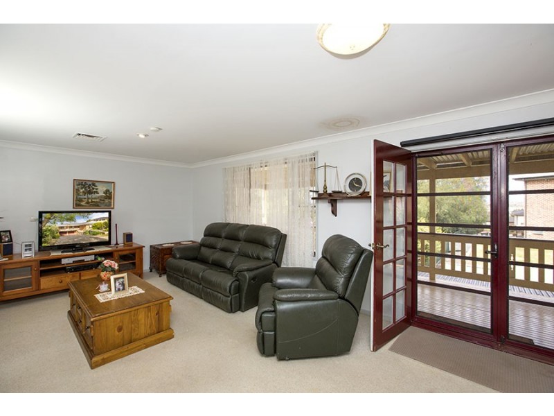 14 Bradley Place, Tamworth NSW 2340