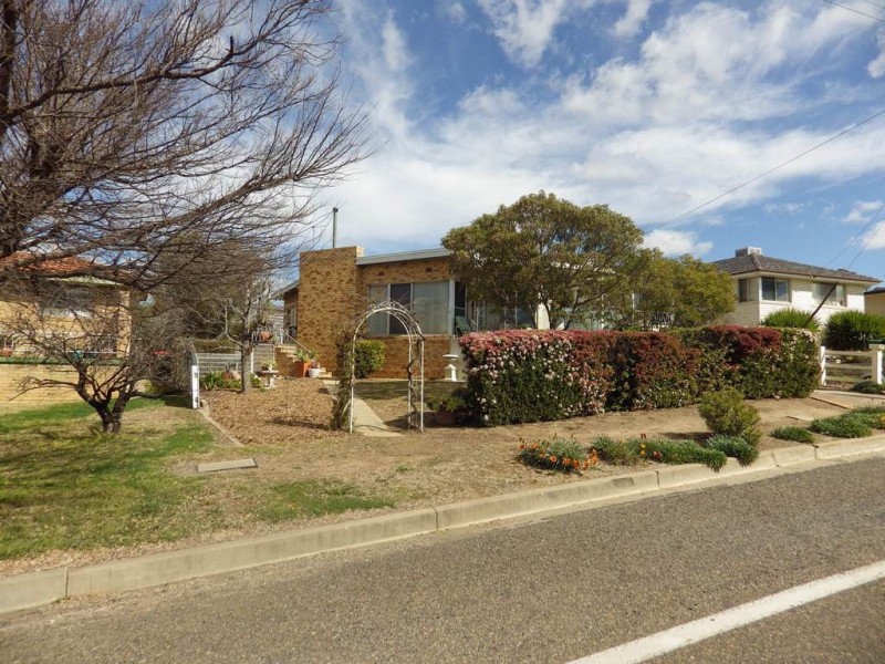 85 Wilburtree Street, Tamworth NSW 2340