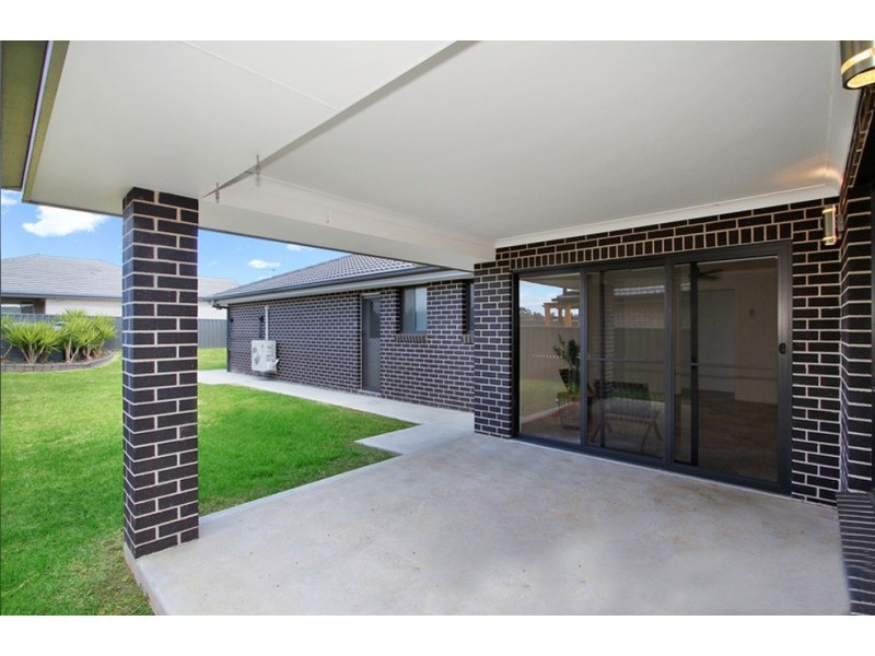 47 Warrah Drive, Tamworth NSW 2340