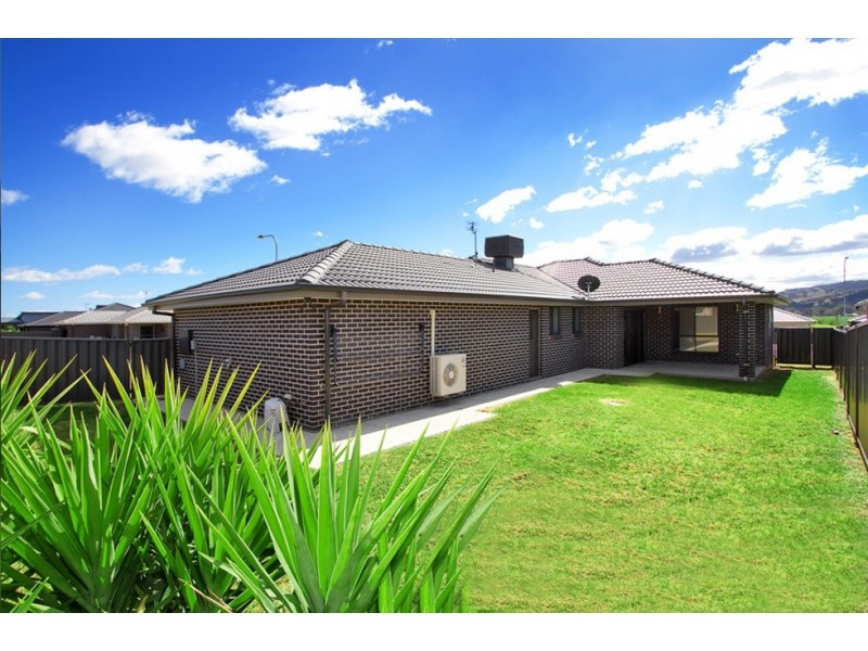 47 Warrah Drive, Tamworth NSW 2340