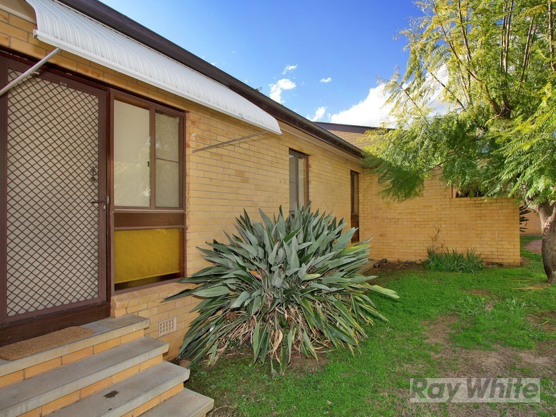 19 Napier Street, Tamworth NSW 2340