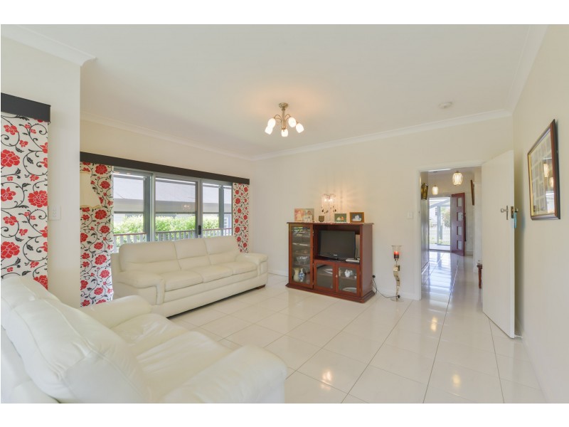 19 Russell Street, Tamworth NSW 2340