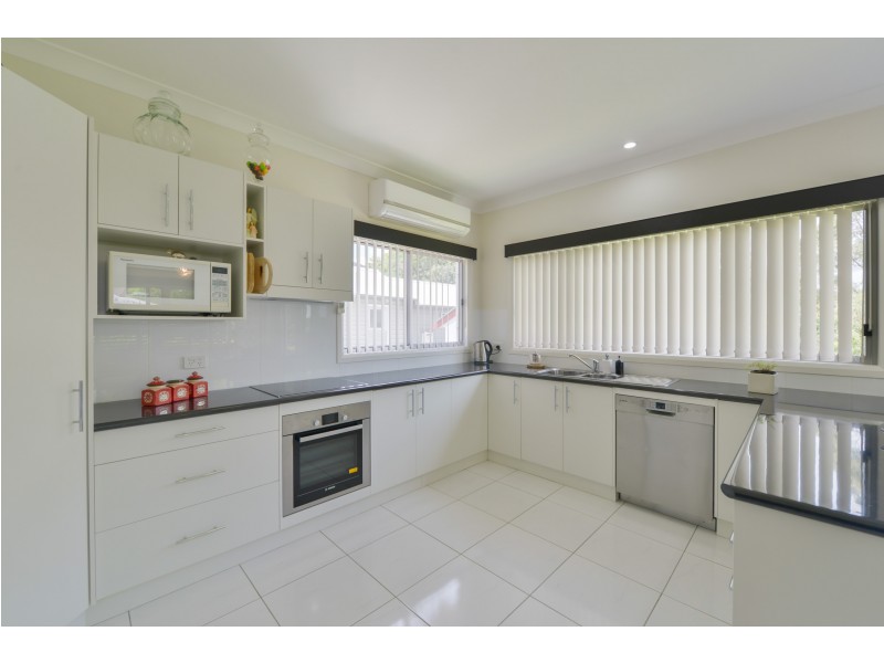 19 Russell Street, Tamworth NSW 2340