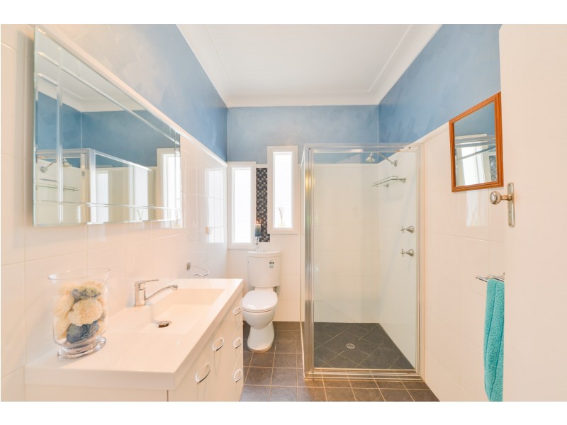 19 Russell Street, Tamworth NSW 2340