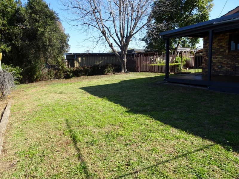 17 Myrl Street, Tamworth NSW 2340