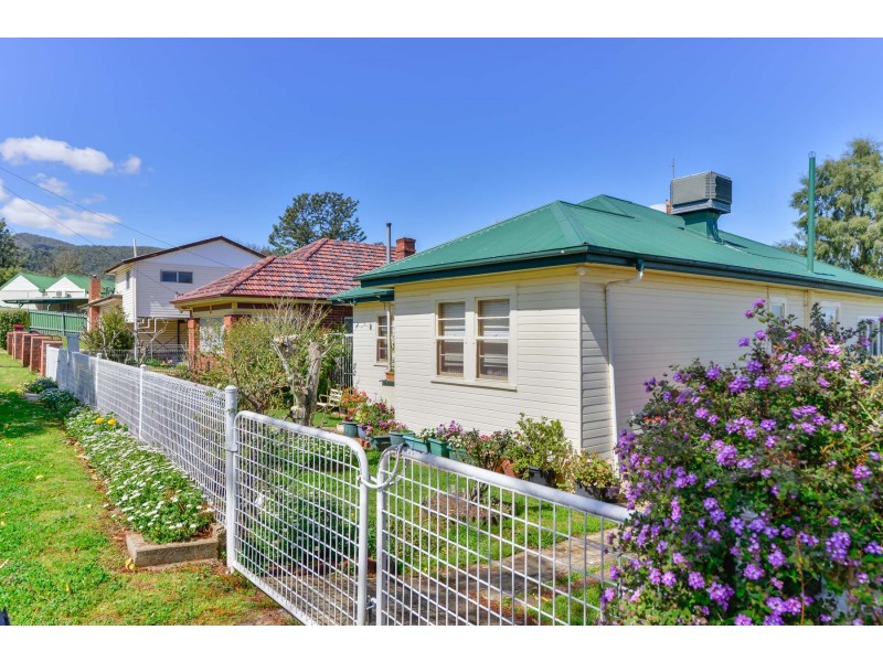 31 North Street, Tamworth NSW 2340