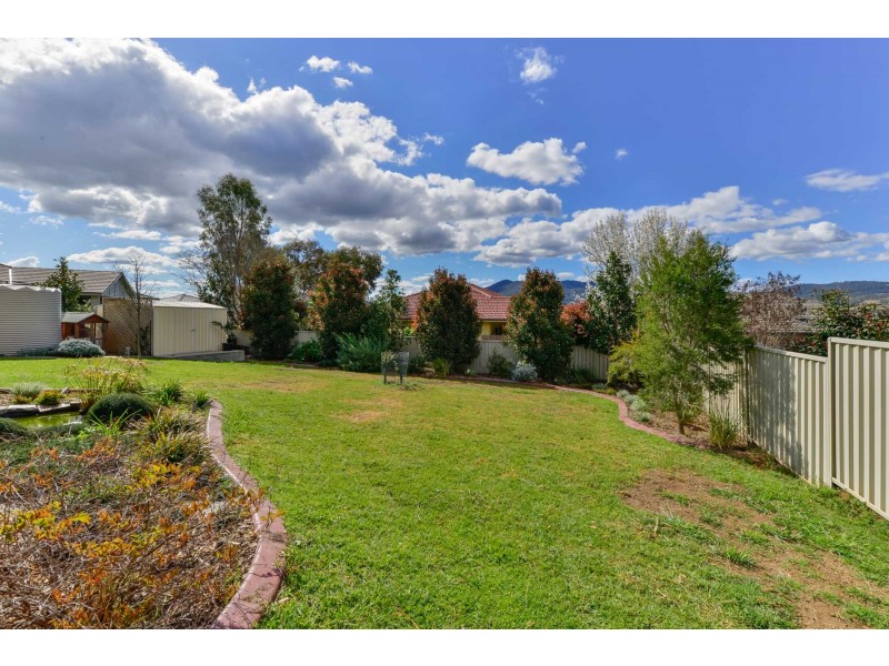 8 Hibiscus Way, Calala NSW 2340