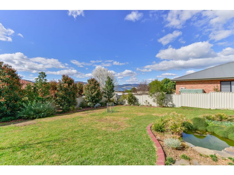 8 Hibiscus Way, Calala NSW 2340