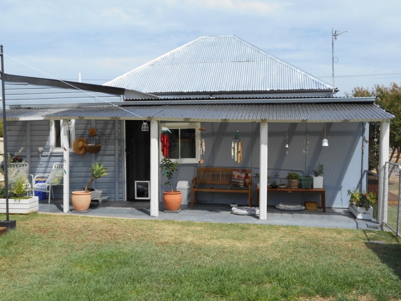 24 Henry Street, Werris Creek NSW 2341
