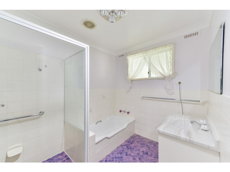 16 Darrell Road, Calala NSW 2340