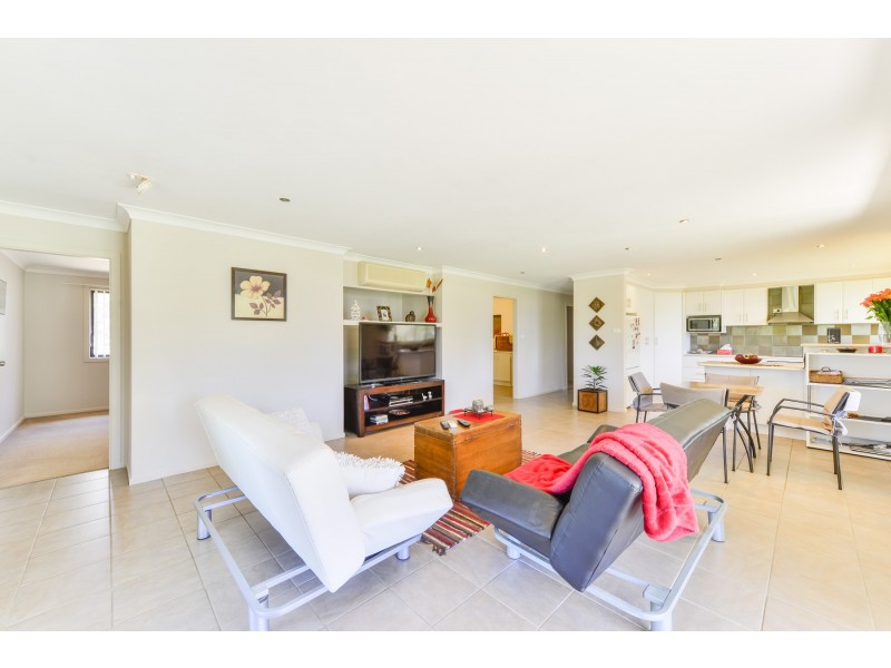 67 Regans Road, Tamworth NSW 2340