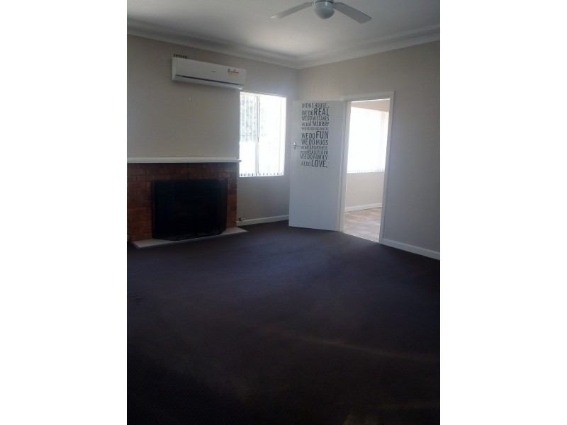 9 Degance Street, Tamworth NSW 2340