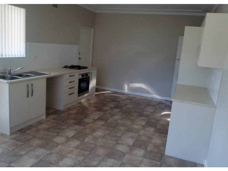 9 Degance Street, Tamworth NSW 2340