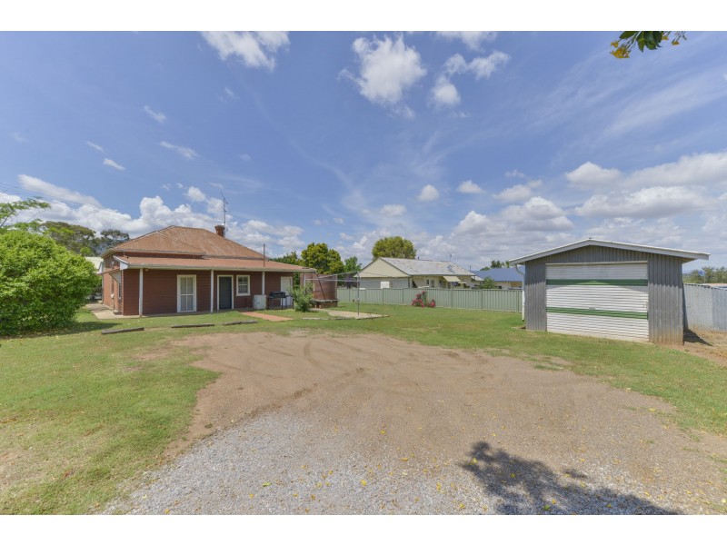 28 Dean Street, Tamworth NSW 2340