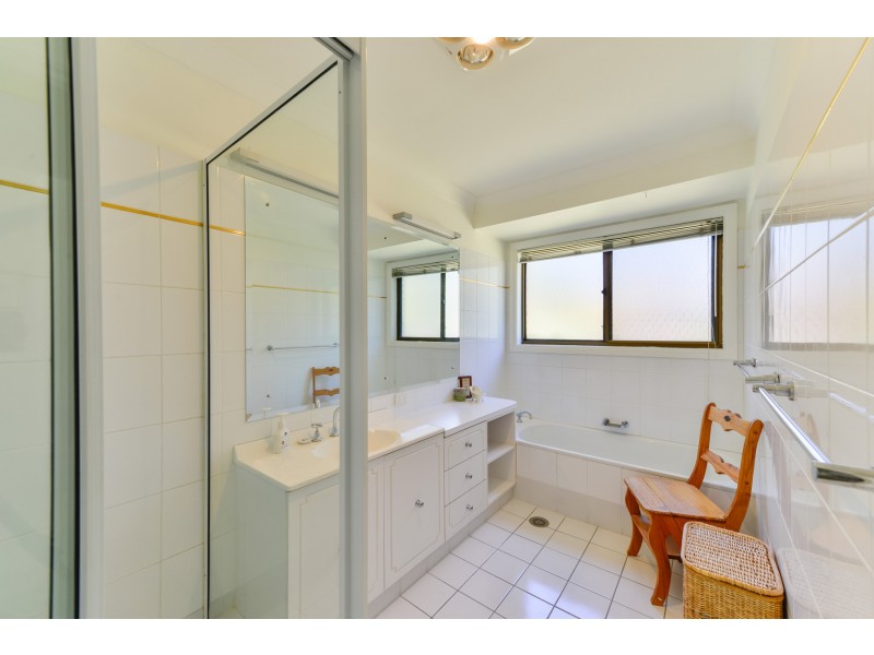 36 Valley Drive, Tamworth NSW 2340