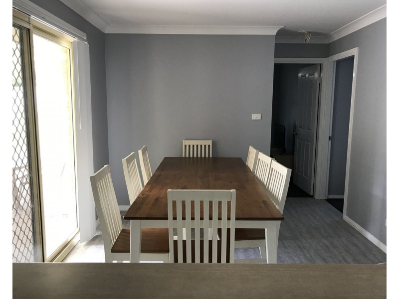 27 Fishermans Place, Tamworth NSW 2340