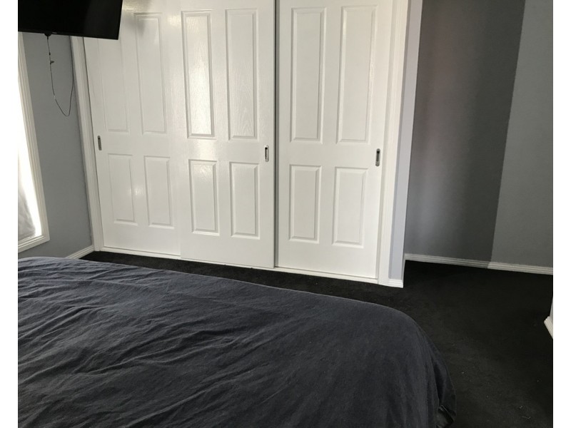 27 Fishermans Place, Tamworth NSW 2340