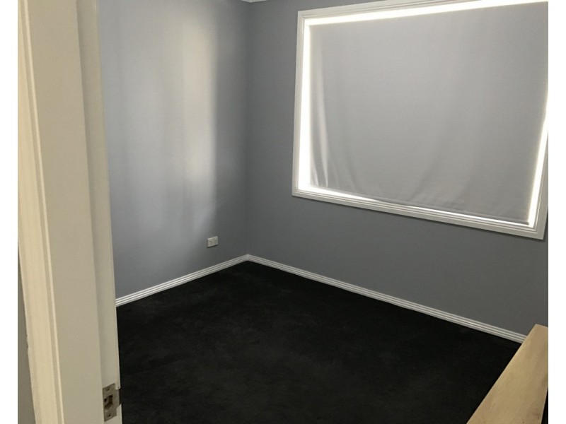 27 Fishermans Place, Tamworth NSW 2340