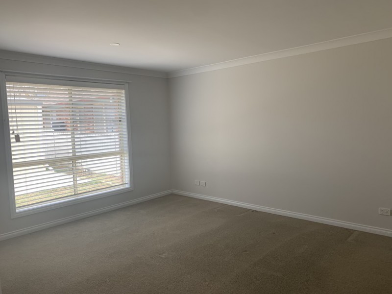 37a Crown Street, Tamworth NSW 2340