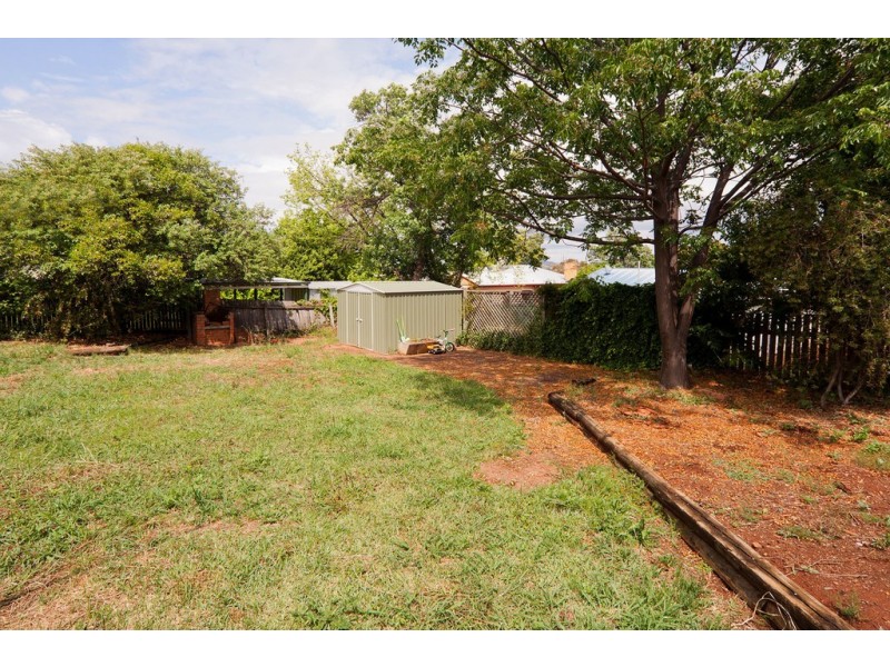 30 Hall Street, Tamworth NSW 2340