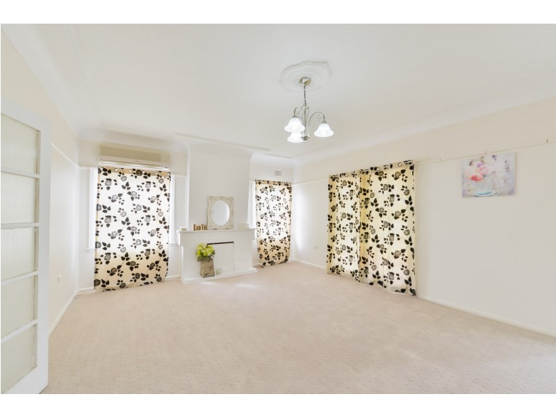 15 Willis Street, Tamworth NSW 2340