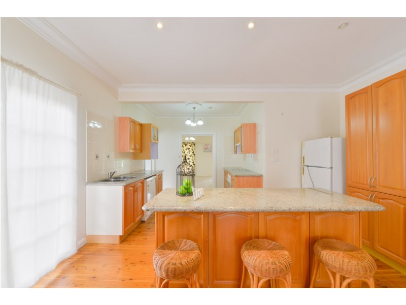 15 Willis Street, Tamworth NSW 2340