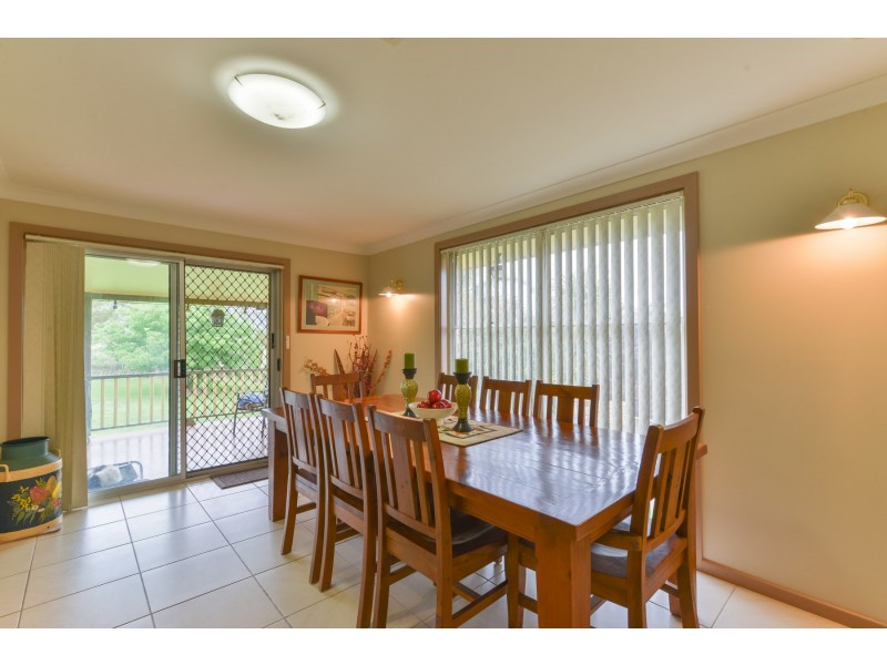 15 Somerset Place, Tamworth NSW 2340