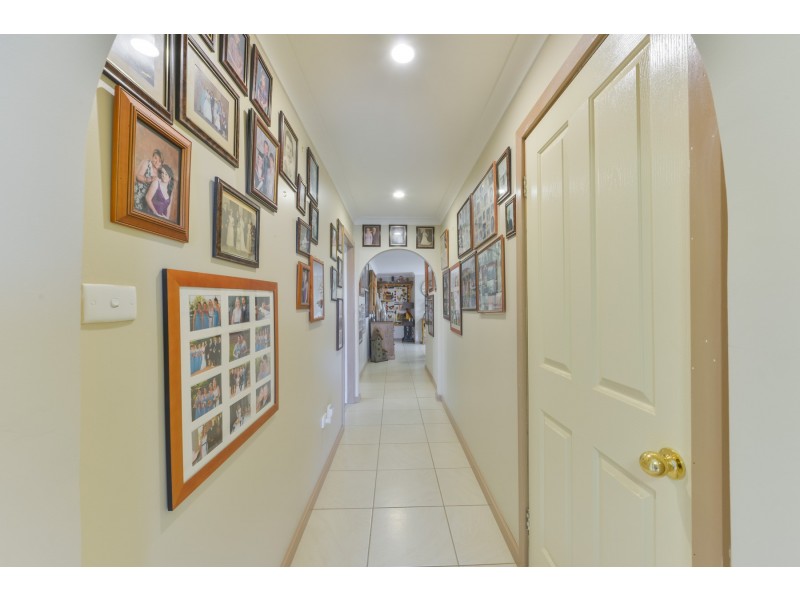 15 Somerset Place, Tamworth NSW 2340