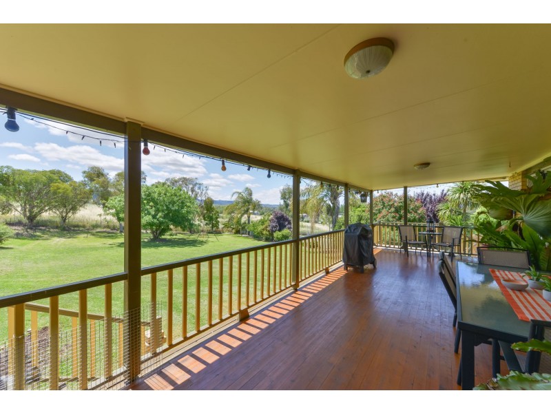15 Somerset Place, Tamworth NSW 2340